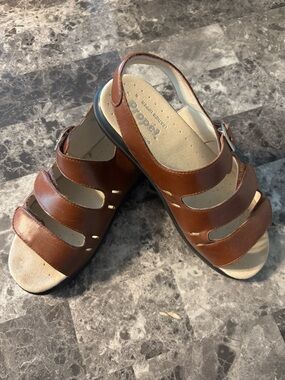 Propet Brown Leather Strappy Slingback Sandals